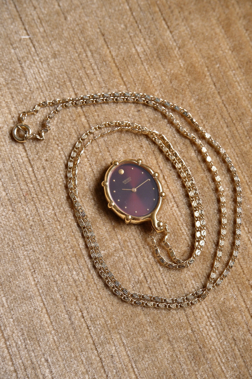 Rare 1980s Seiko Gold Plated Pendant Watch Necklace, Burgundy Maroon Dial Quartz Watch with Chain