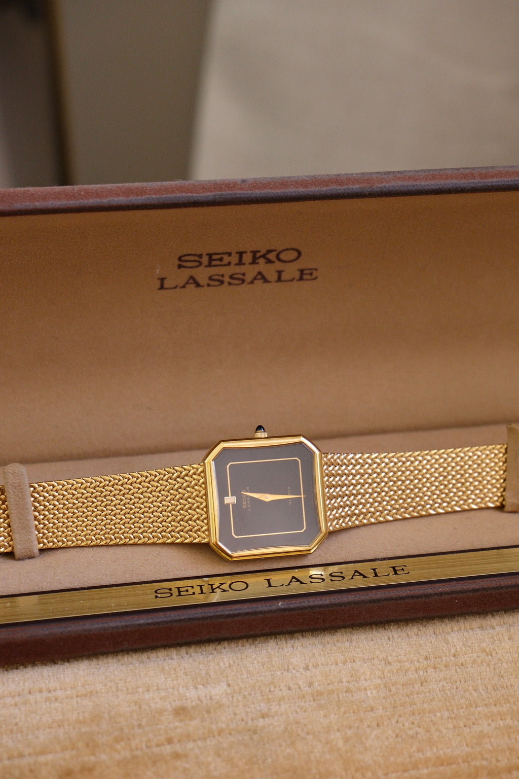 RARE 80s Seiko Lassale 6020 Gold Tank Watch Black Dial Watch in Box