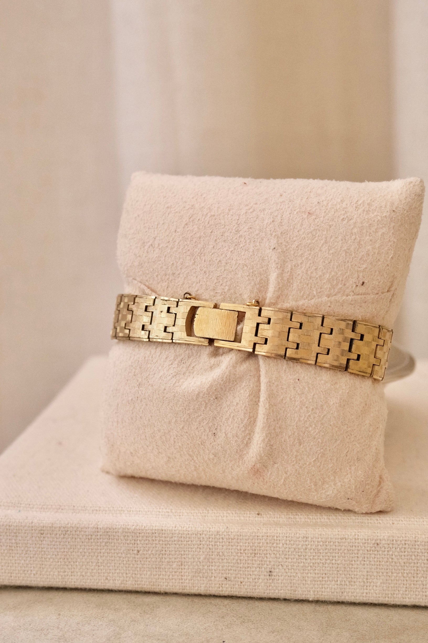 Vintage Ladies Gold Seiko Manual Wind Watch