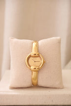 90s Gold-Plated Vintage Gucci 1400L Ladies Bangle Quartz Watch Working with Horsebit Design