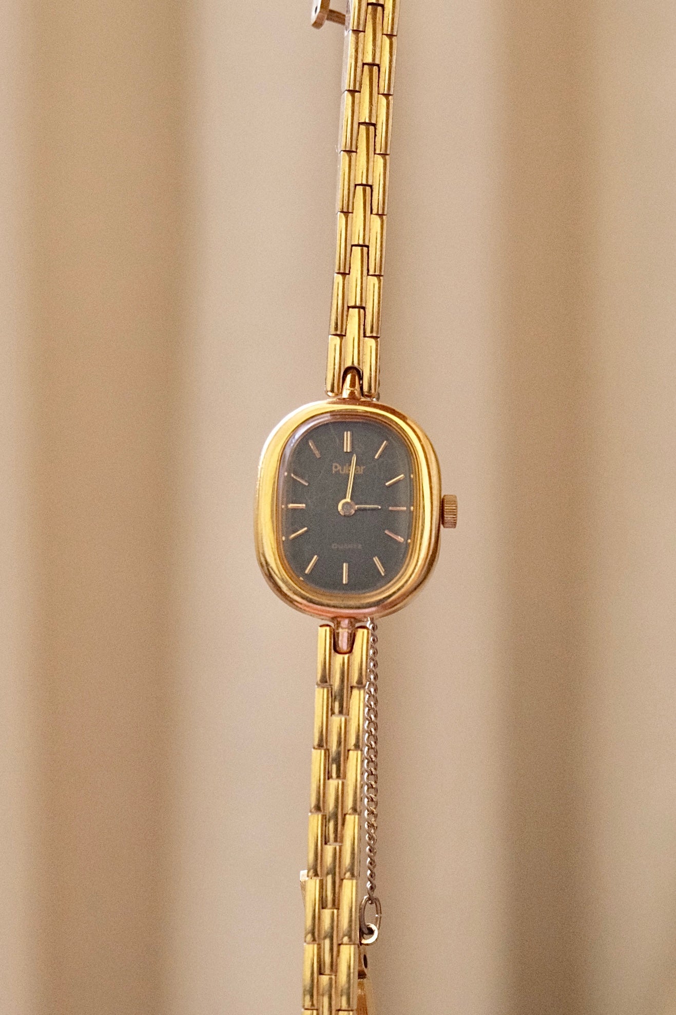 Vintage Ladies Gold Pulsar Watch Black Dial Working