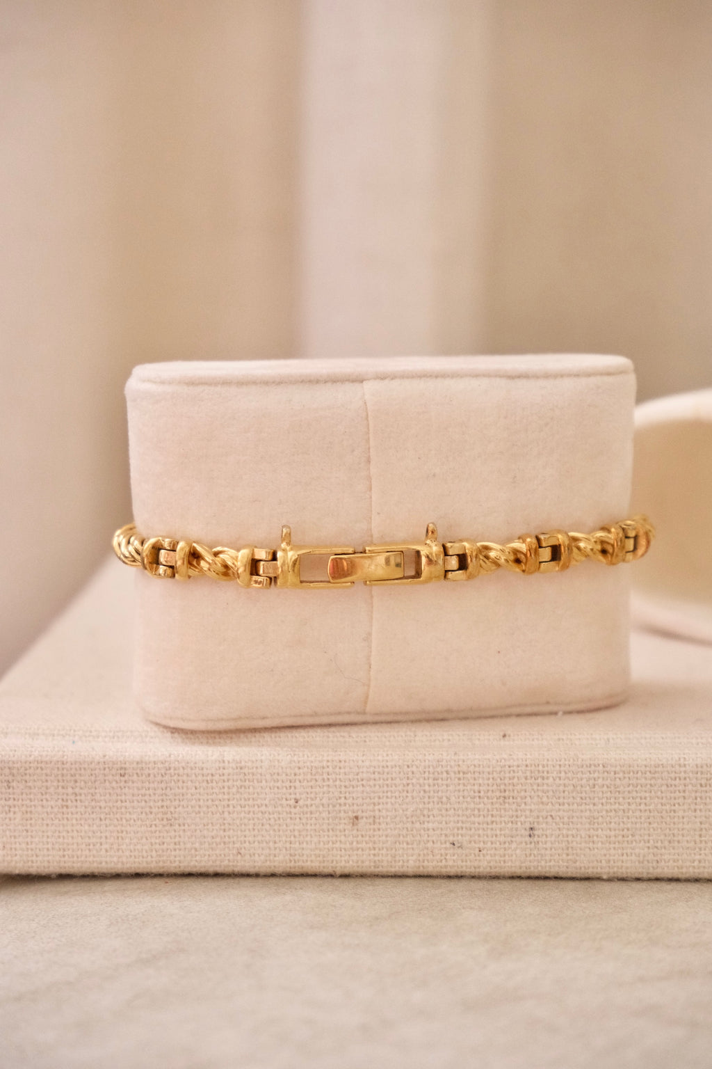 Vintage Seiko Gold Plated Quartz Watch - Rubies, Twisted Chain Bracelet