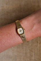 Sweet Ladies Vintage Gold Accursit Heart Watch Quartz Working