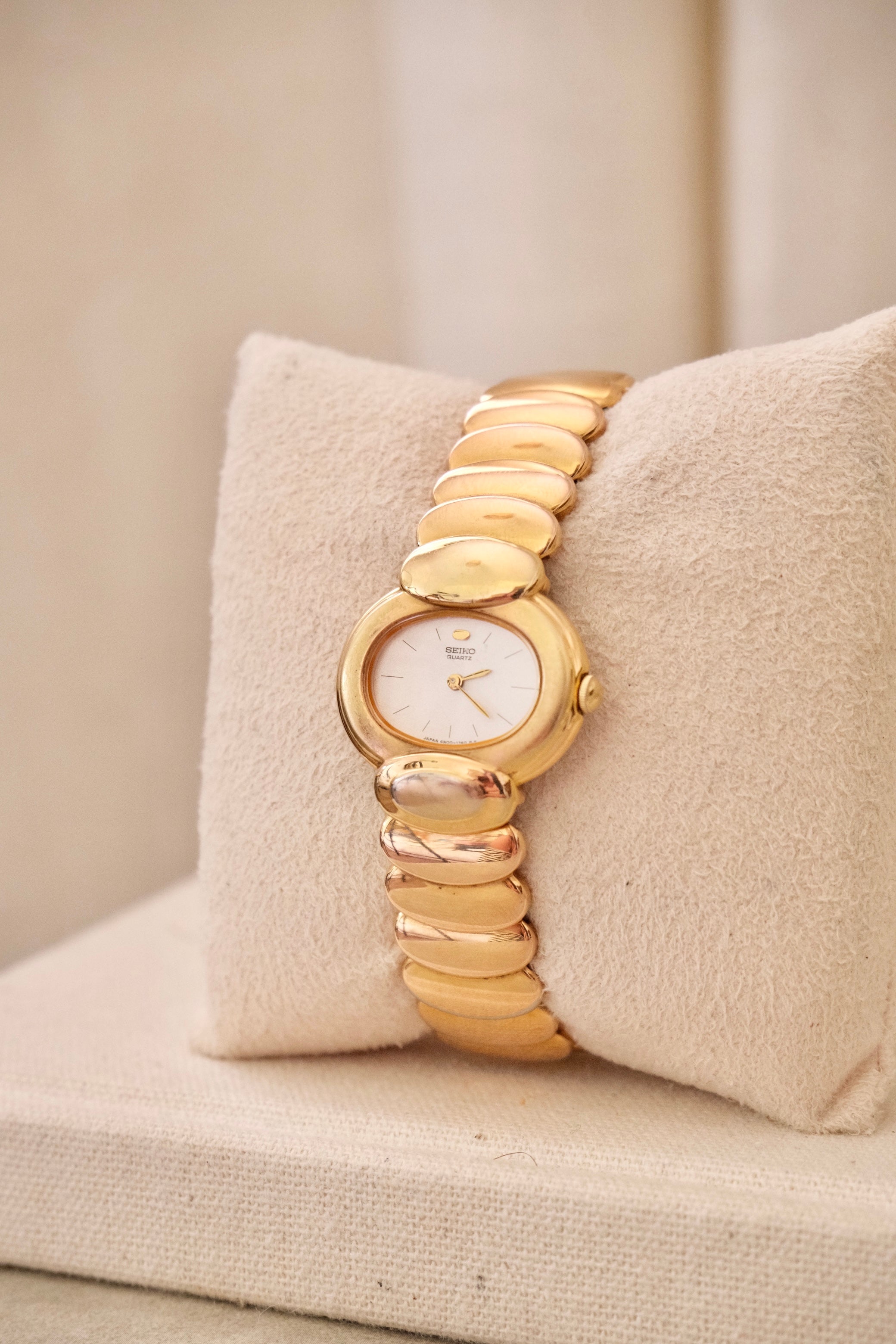 1981 Rare Vintage Oval Gold Seiko Women’s Watch Working