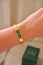 Vintage Ladies 1500L Gold Gucci Horsebit Watch with Black Dial in Box