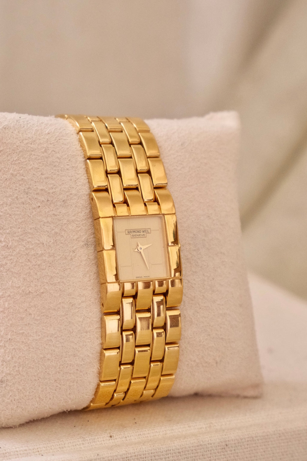 Vintage  18k Gold Plated Ladies Raymond Weil Tank Watch with Box & Papers