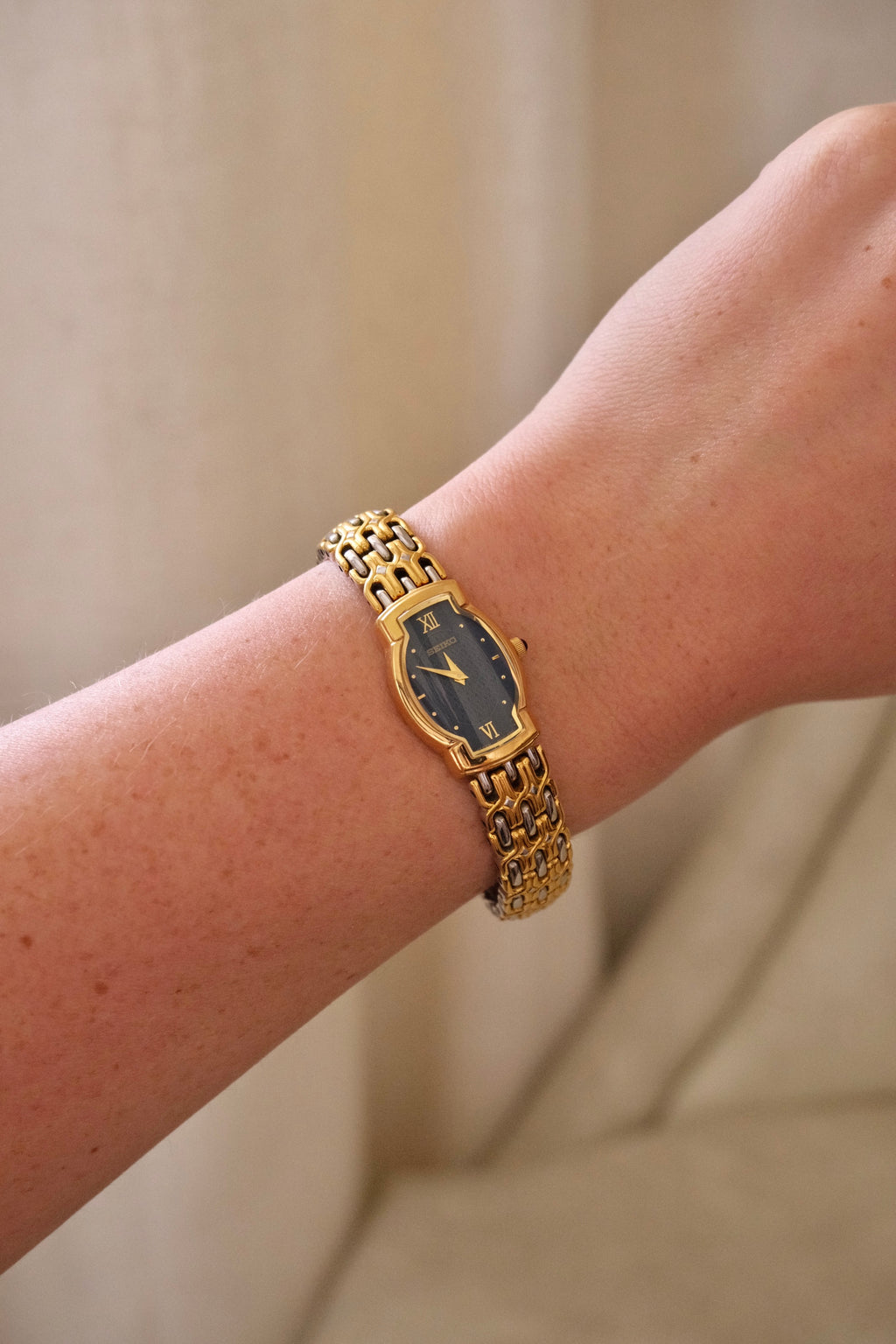 Rare Vintage 90s Seiko Two Tone Bracelet Strap Watch Working