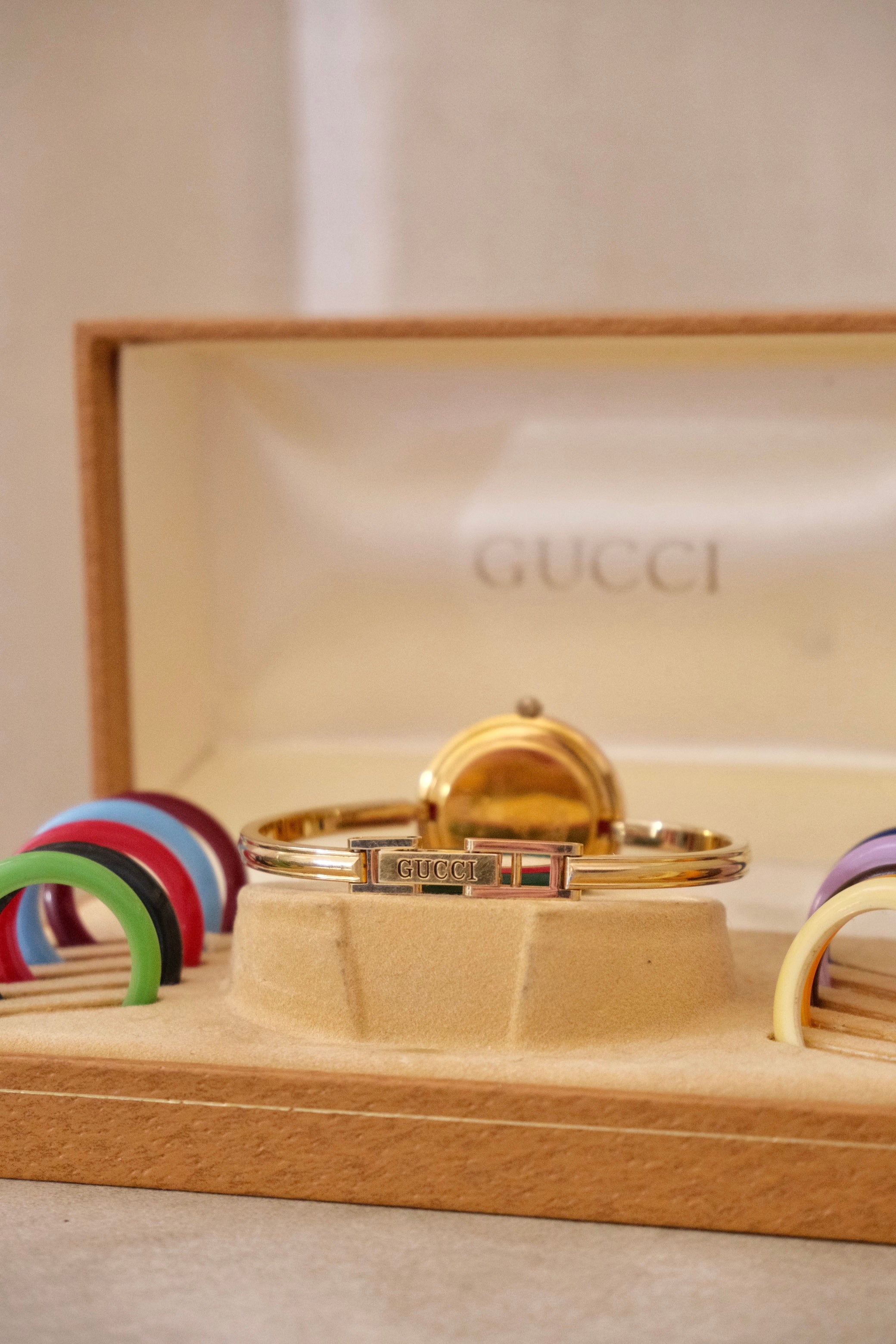 RARE Vintage Gucci Interchangeable Bezel Watch FULL SET with Box