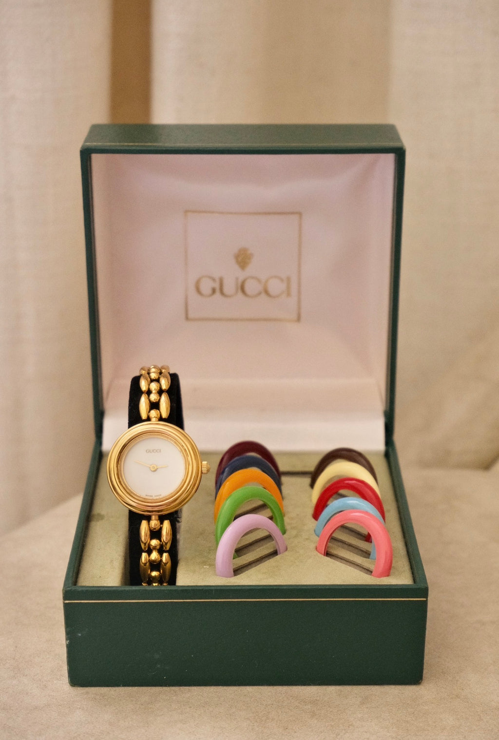 Vintage 1990 Gucci 11/12.2 Interchangeable Bezel Watch Gold Plated Swiss Ladies Watch Original Box