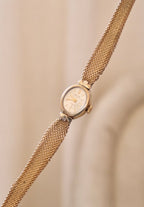 1950s AVIA Swiss Gold Mesh Mechanical Watch Petite Oval Vintage Watch Minimal Elegant Timepiece Collectible