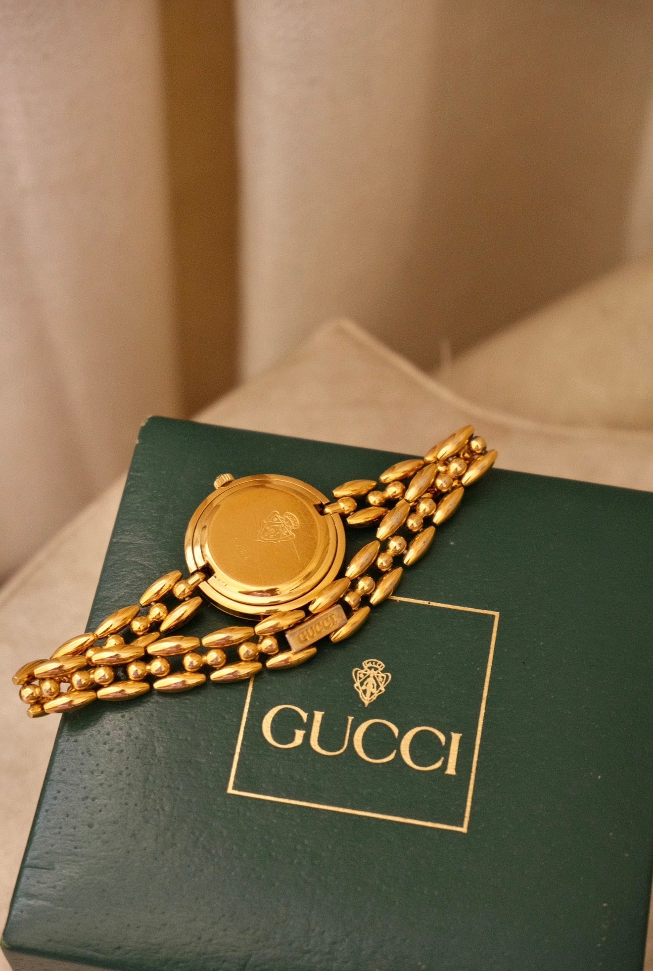 Vintage 1990 Gucci 11/12.2 Interchangeable Bezel Watch Gold Plated Swiss Ladies Watch Original Box