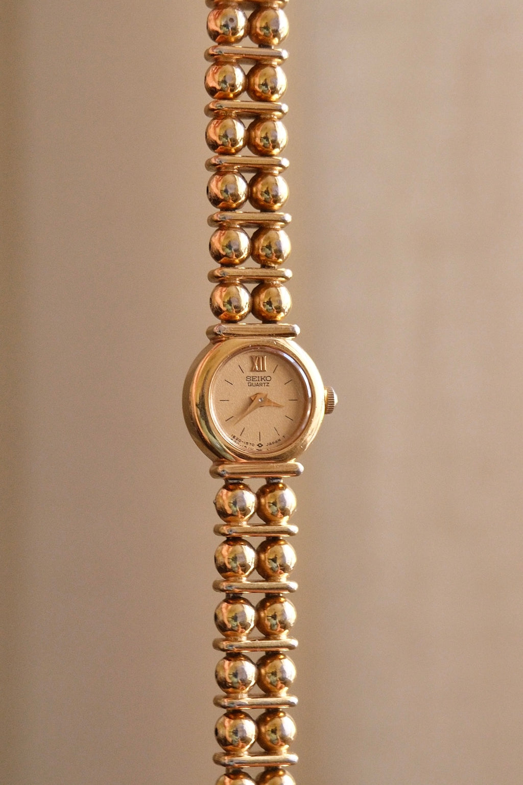 Rare Vintage Dainty 1986 Seiko 1E20-0440 Ladies Gold  Beaded Bracelet Quartz Watch Japan