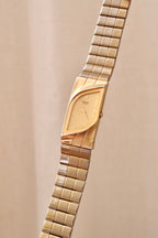 Rare Collectible Vintage 1990s Seiko Rivoli Quartz Watch Gold Asymmetrical Bracelet
