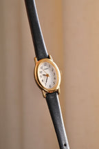 Vintage Ladies Mini Gold Timex Oval ‘Baignoire’ Style Leather Strap Watch