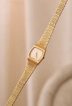 Ladies vintage Timex Kcell Face gold watch box and papers working