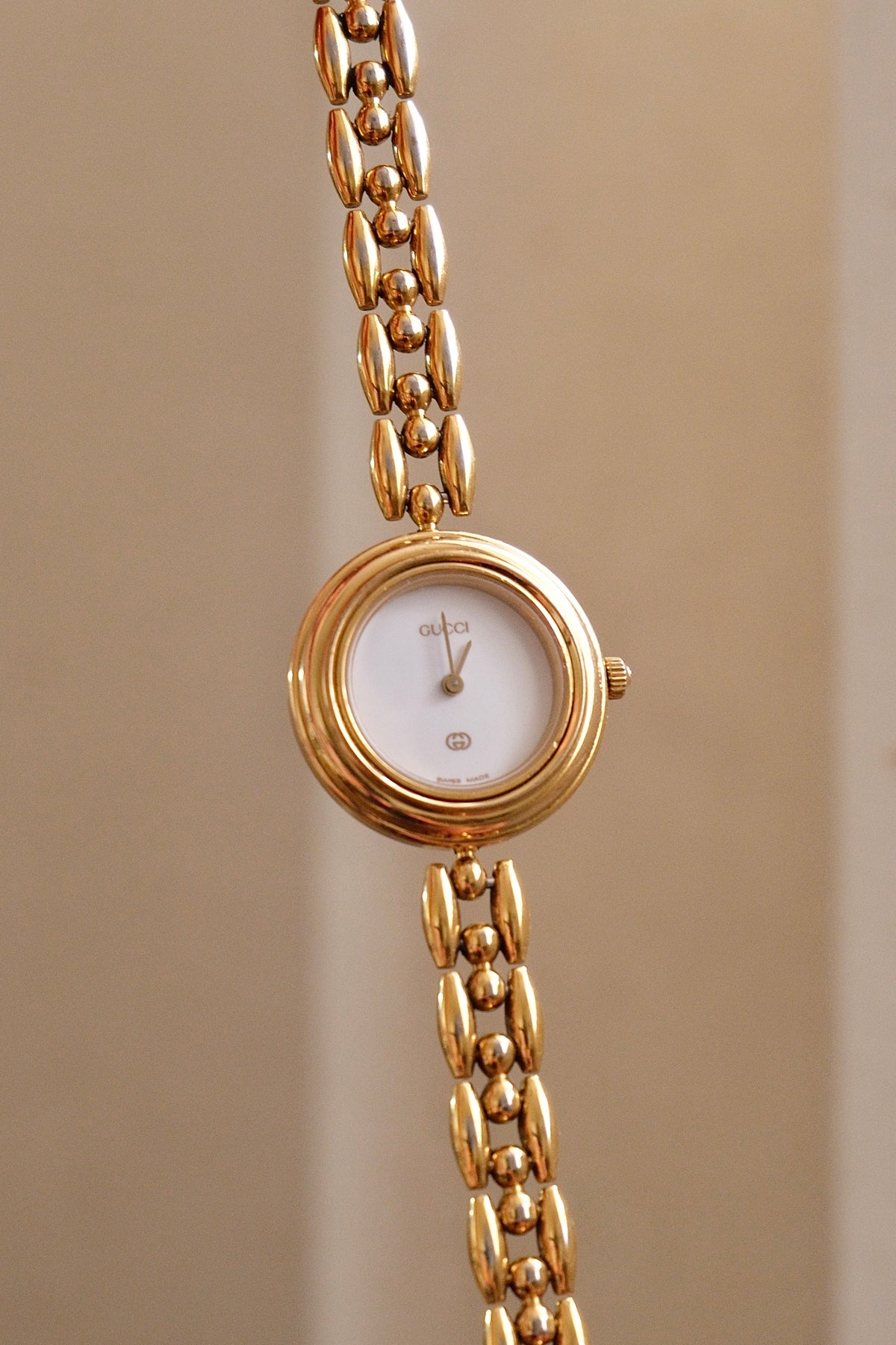 Rare Vintage Ladies Gold Plated 11/12 Gucci Watch 6 Bezels in Box