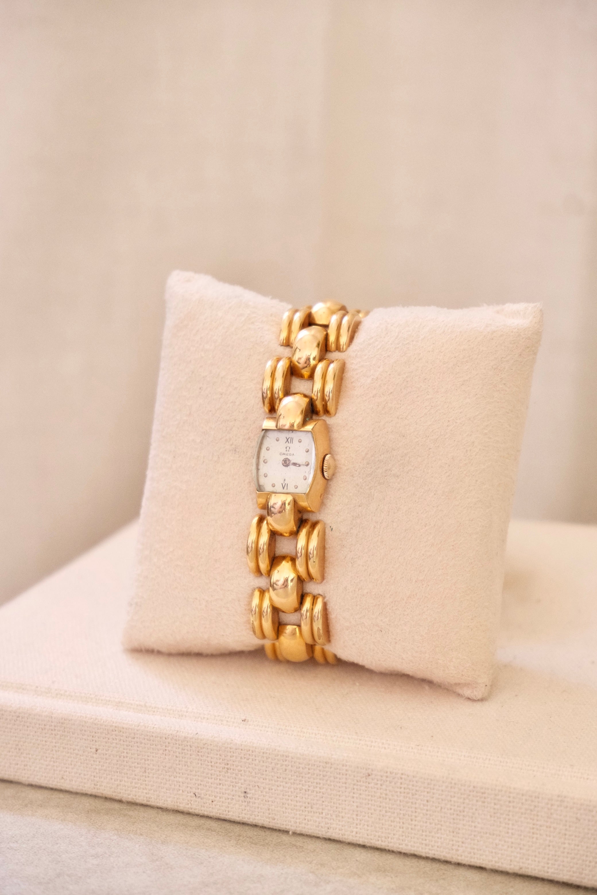 Rare 1940s Ladies Omega 14k Gold Plated Watch Manual Wind Working