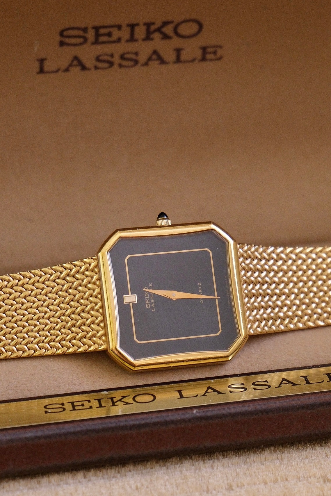 RARE 80s Seiko Lassale 6020 Gold Tank Watch Black Dial Watch in Box