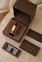 Vintage Ladies 1500L Gold Horsebit Gucci Watch in Box Working