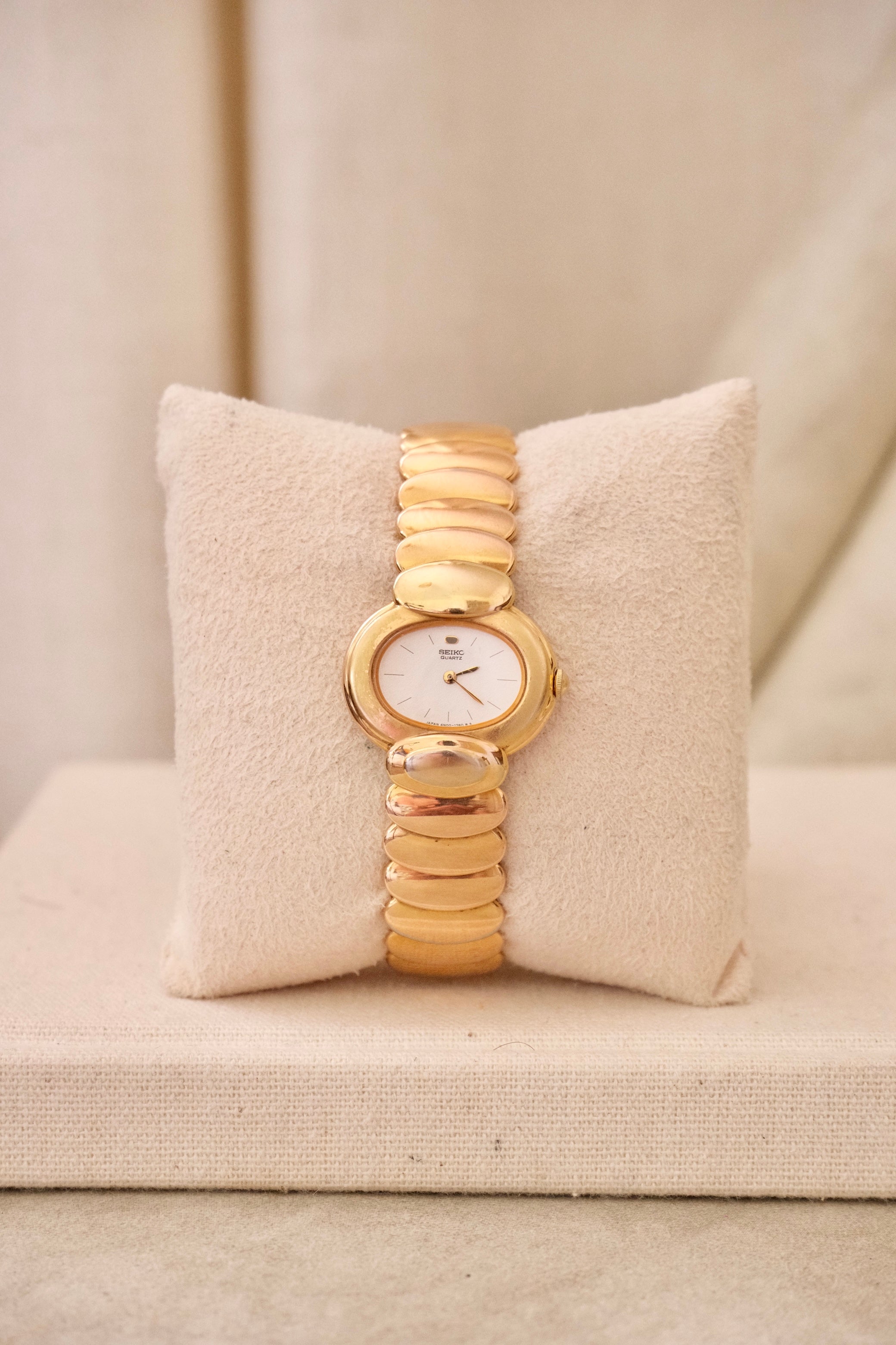1981 Rare Vintage Oval Gold Seiko Women’s Watch Working