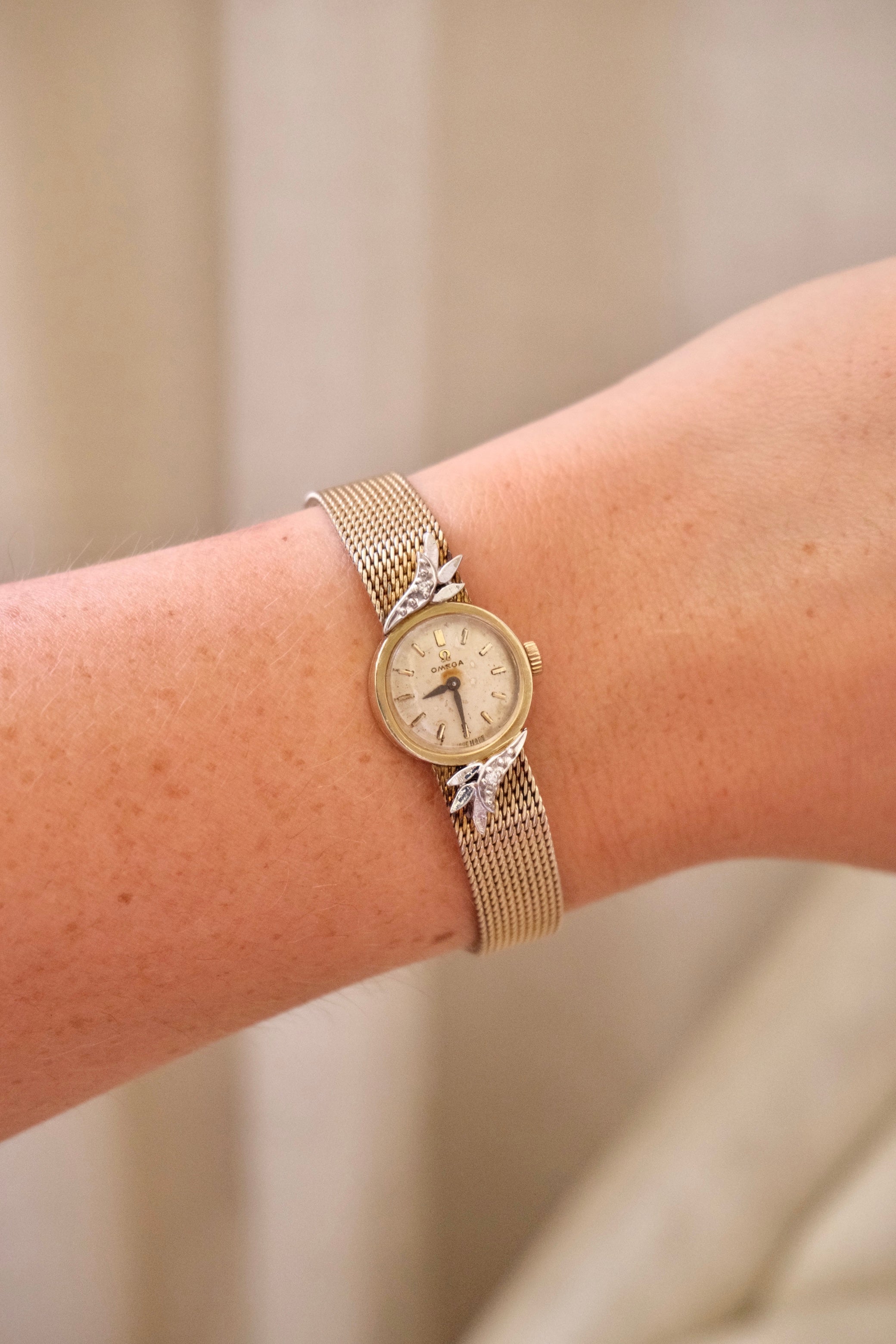 1950s Vintage Omega Ladies Cocktail Watch 10K Gold Filled Mesh Bracelet Diamond Leaf Lugs Champagne Dial Manual Wind Watch