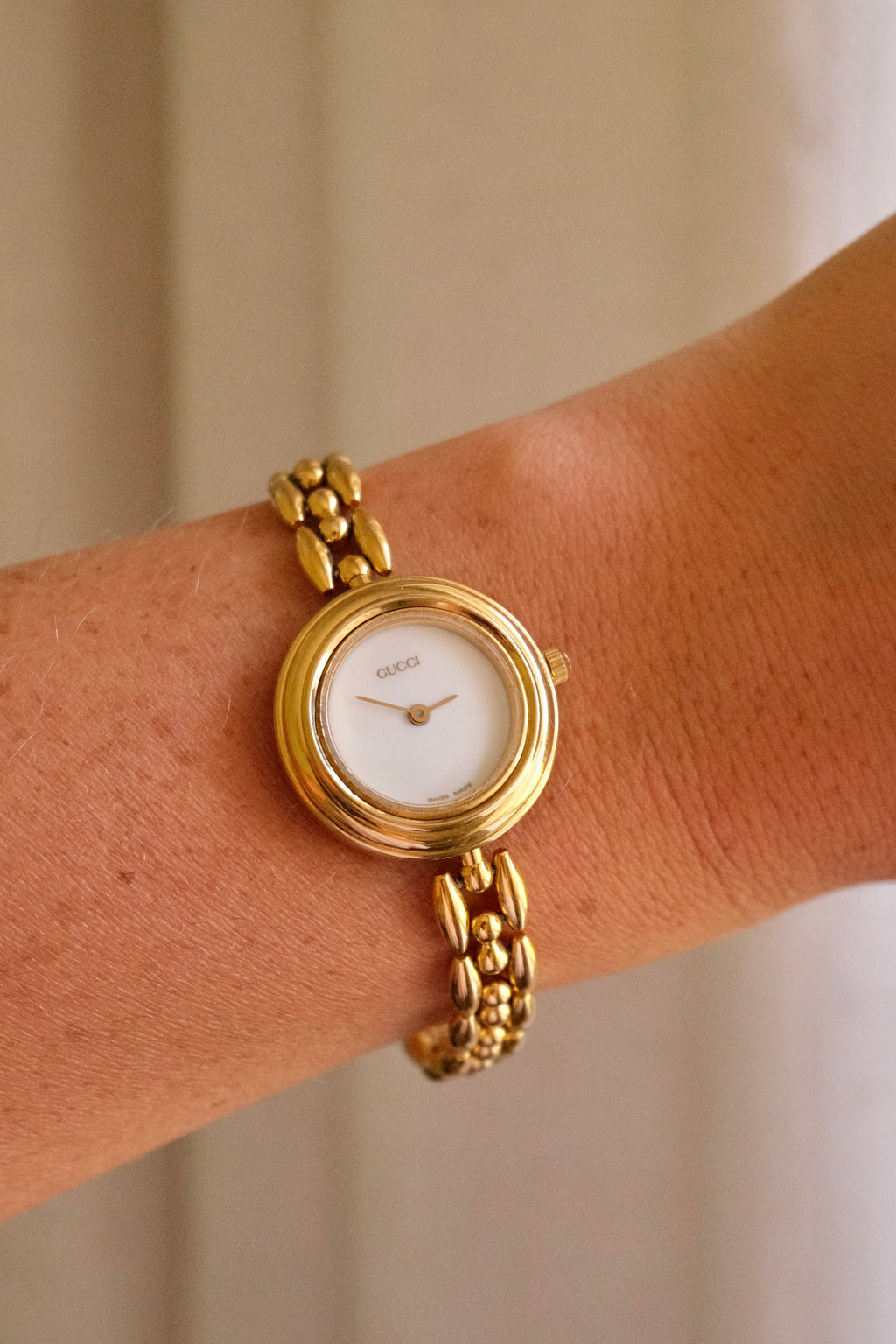 Vintage 1990 Gucci 11/12.2 Interchangeable Bezel Watch Gold Plated Swiss Ladies Watch Original Box