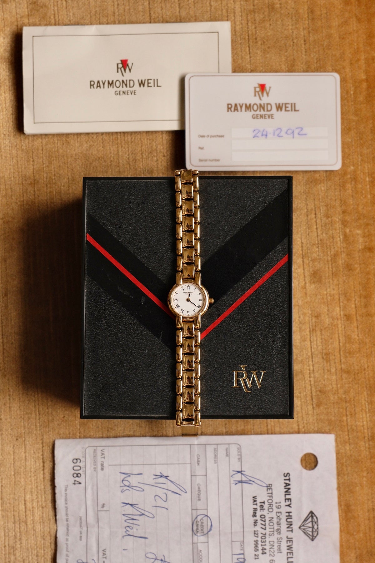 1992 Ladies Gold Raymond Weil Geneva Watch Roman Numerals with Box and Papers
