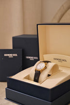 Ladies Raymond Weil Vintage Genève 9955 18k Gold Plated Quartz Watch With Authentic  Blue Cabochon Sapphire Crown with Box and Papers
