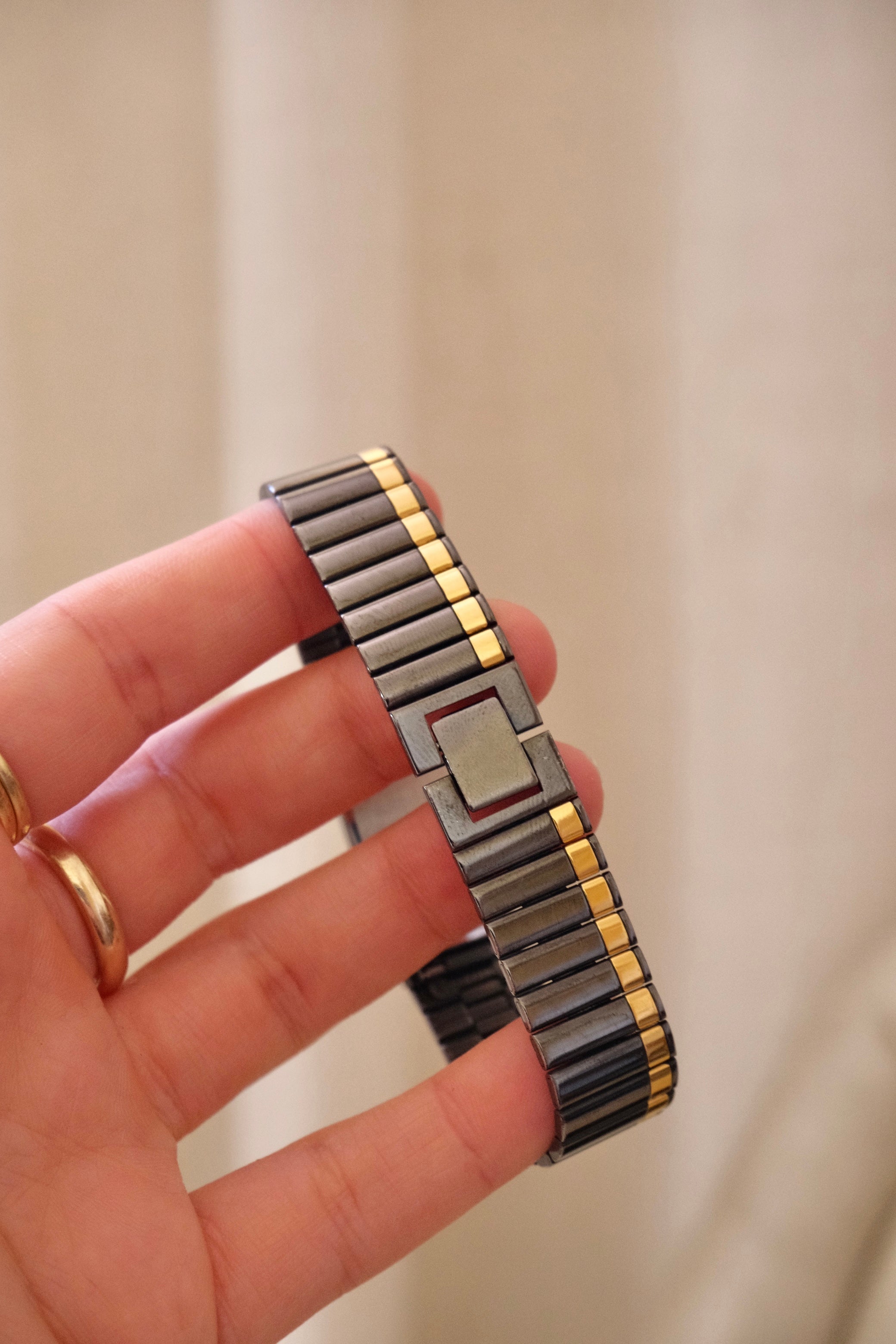 Rare Vintage 1980s Ladies Seiko "Half-Moon" Watch