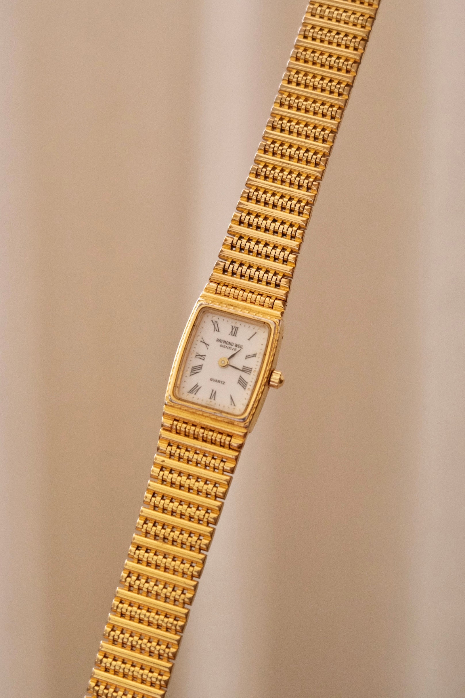 Rare Vintage Ladies 18k Gold Plated Raymond Weil Tank Watch in Box