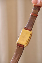 Vintage 90s Unisex Gold-Plated Fendi 500 Quartz Watch with Rectangular Tank-Style Dial