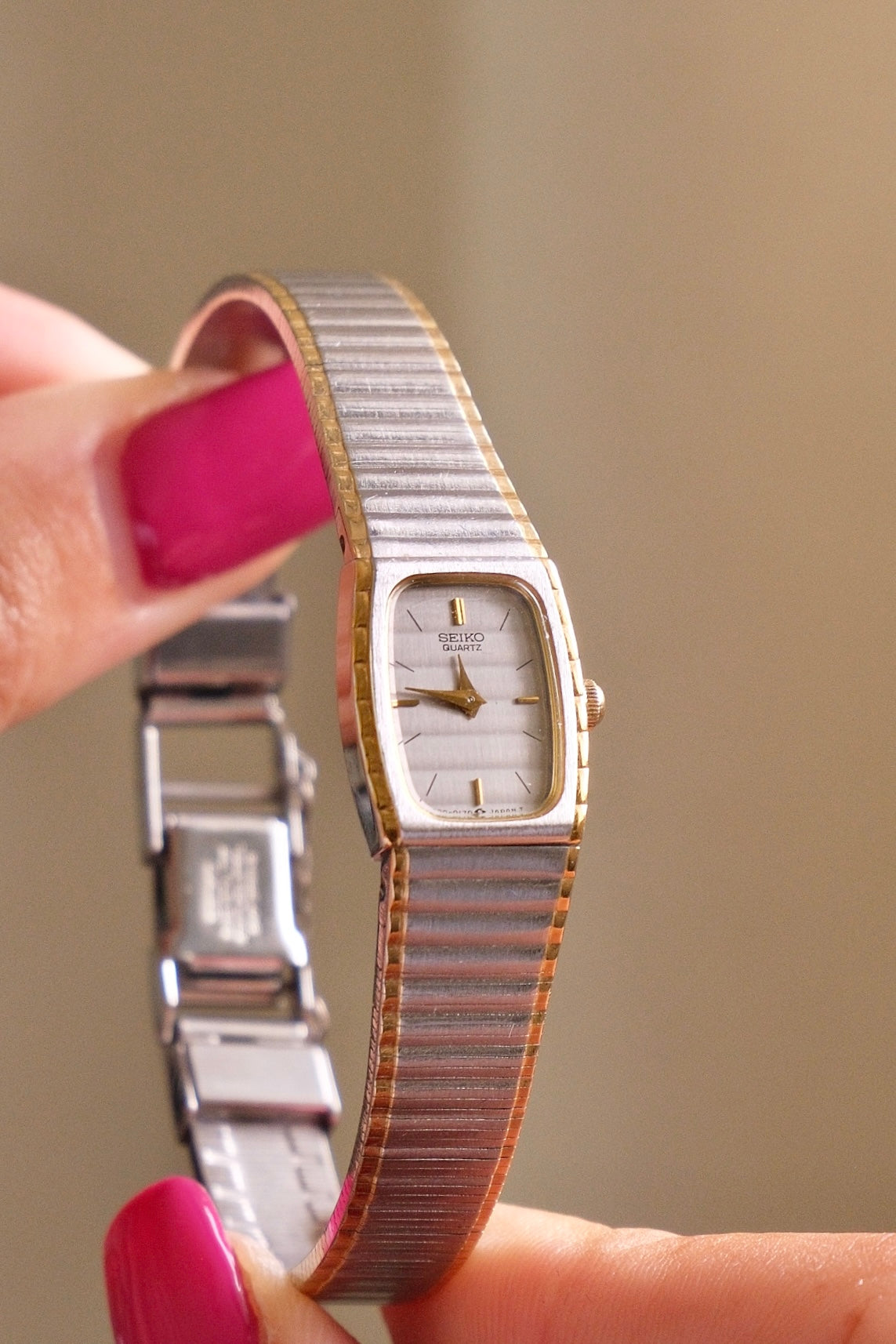 Vintage Ladies Two Tone Seiko Watch in Box with Safety Chain