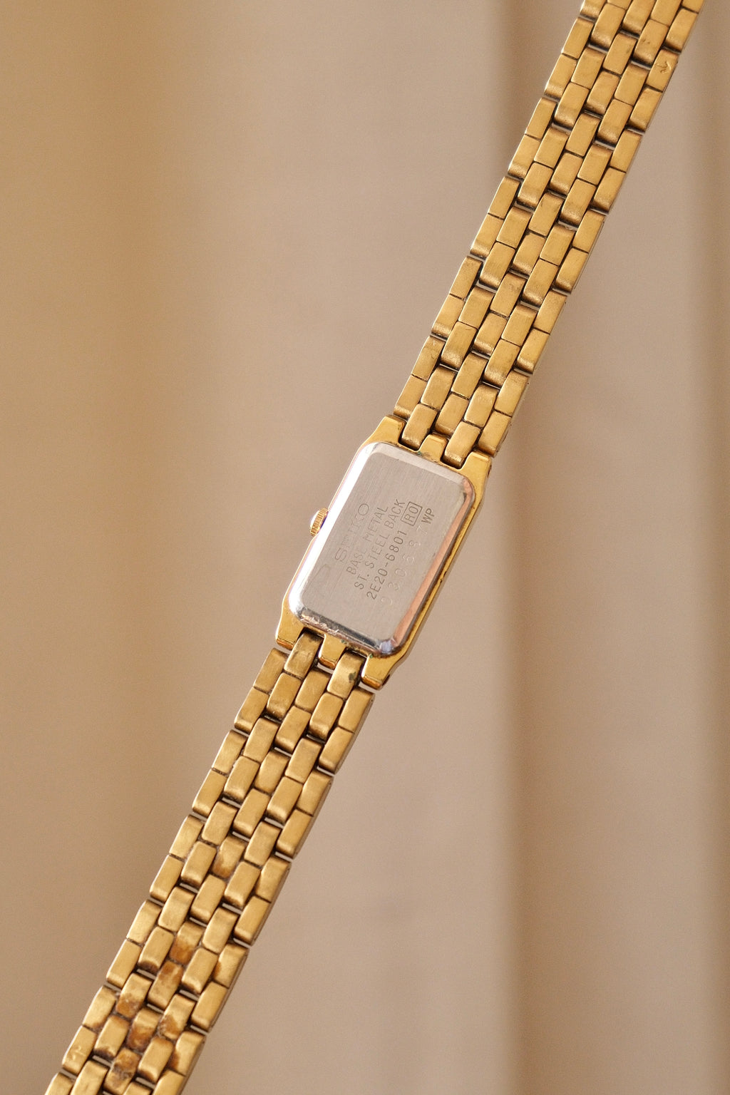 Slim Ladies 90s Gold Seiko Tank Style Quartz Watch Working