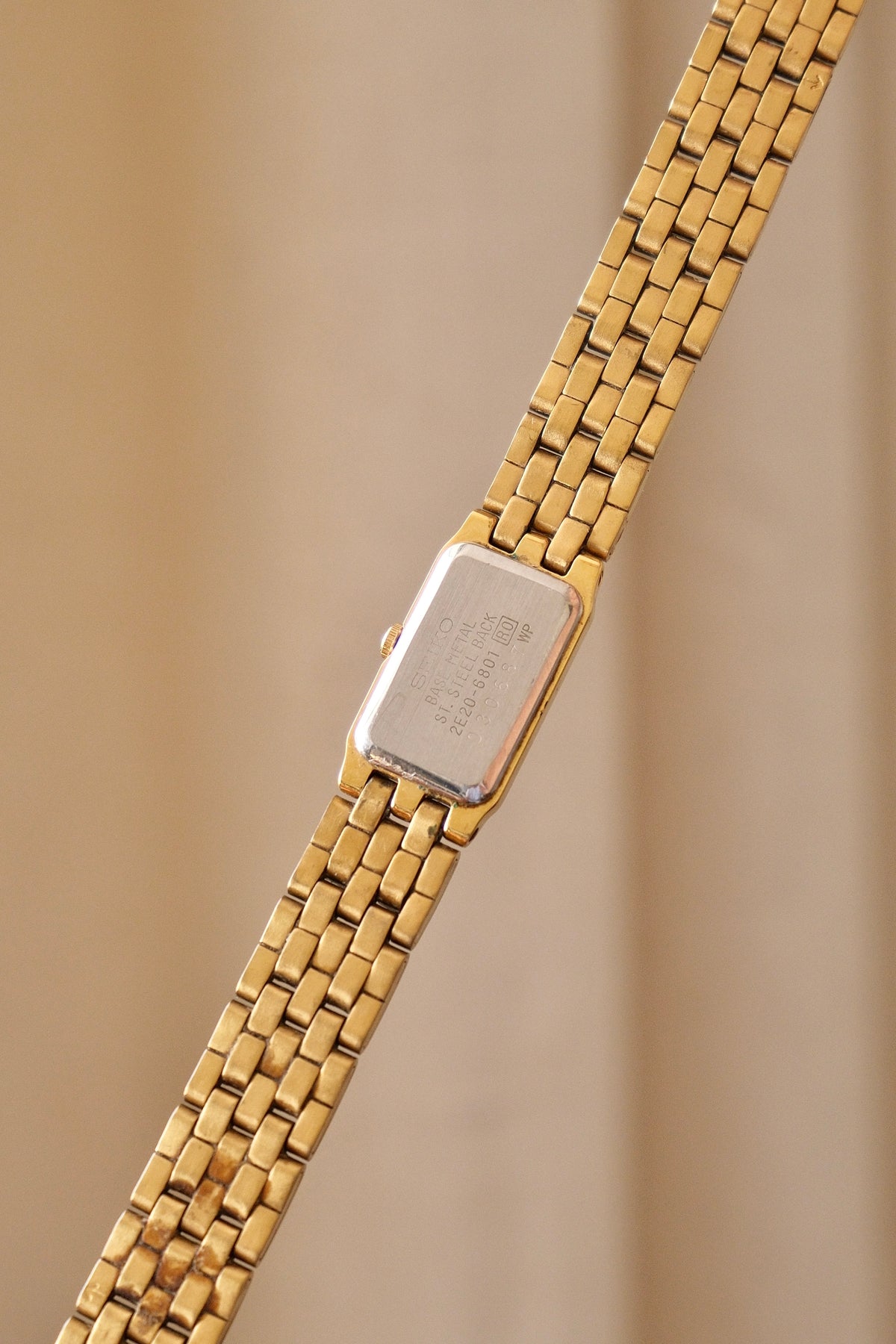 Slim Ladies 90s Gold Seiko Tank Style Quartz Watch Working