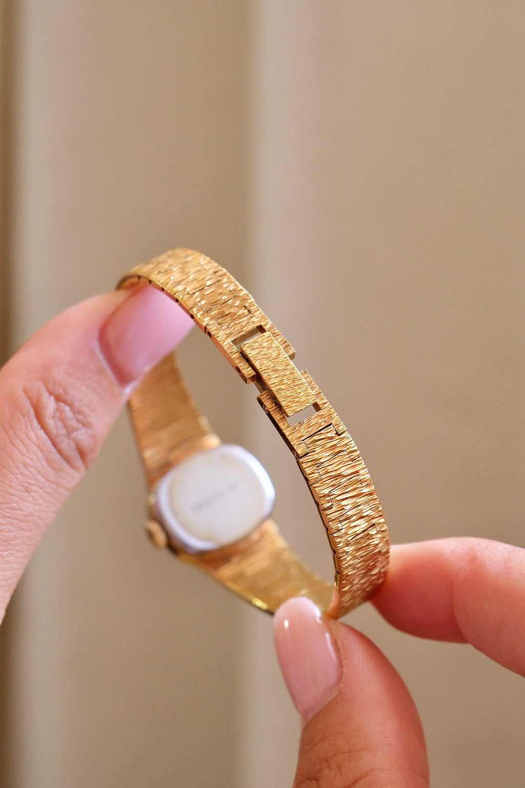 1970s Vintage Ladies Longines Gold Cocktail Watch, Textured Bark Bracelet Swiss Mechanical