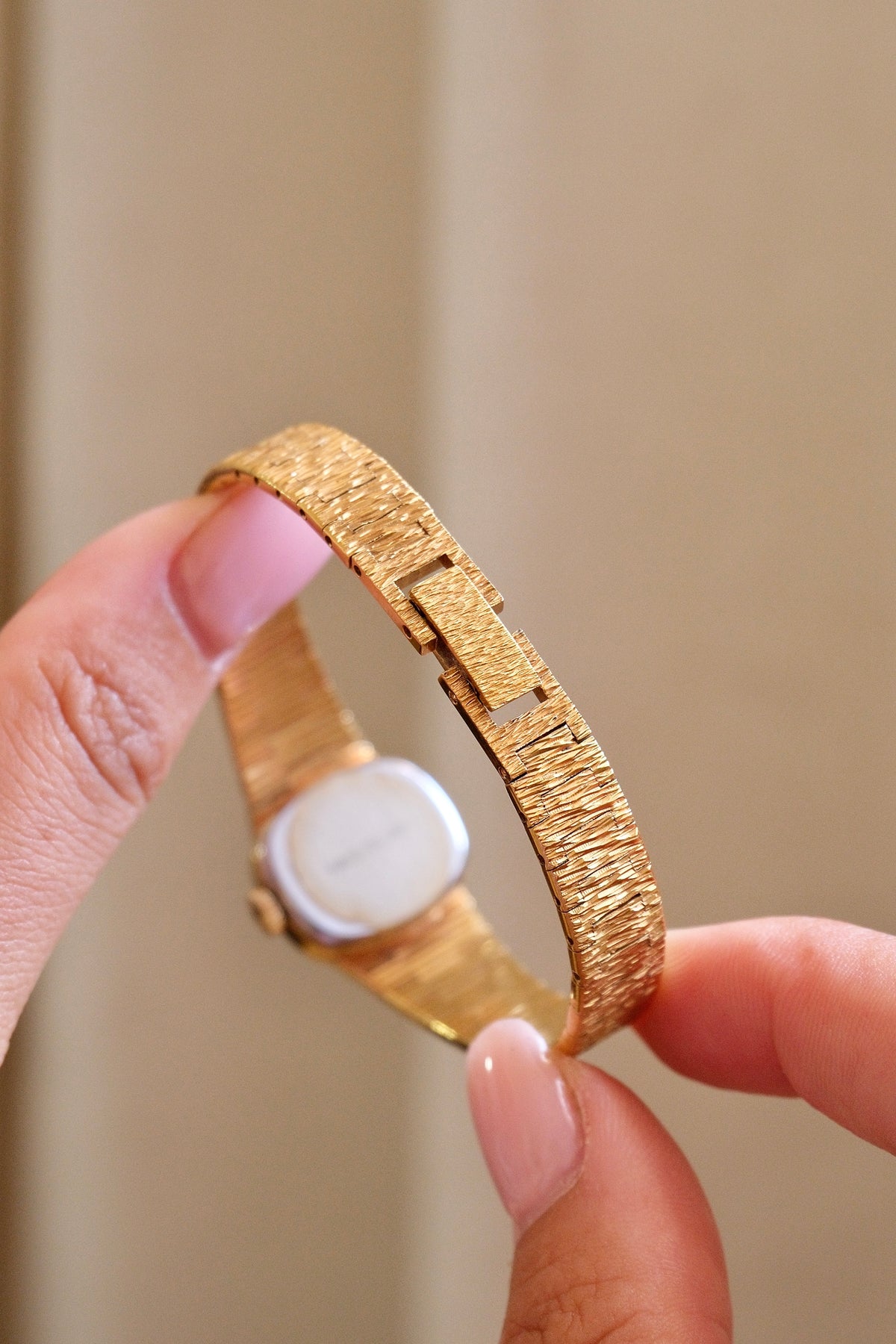 1970s Vintage Ladies Longines Gold Cocktail Watch, Textured Bark Bracelet Swiss Mechanical