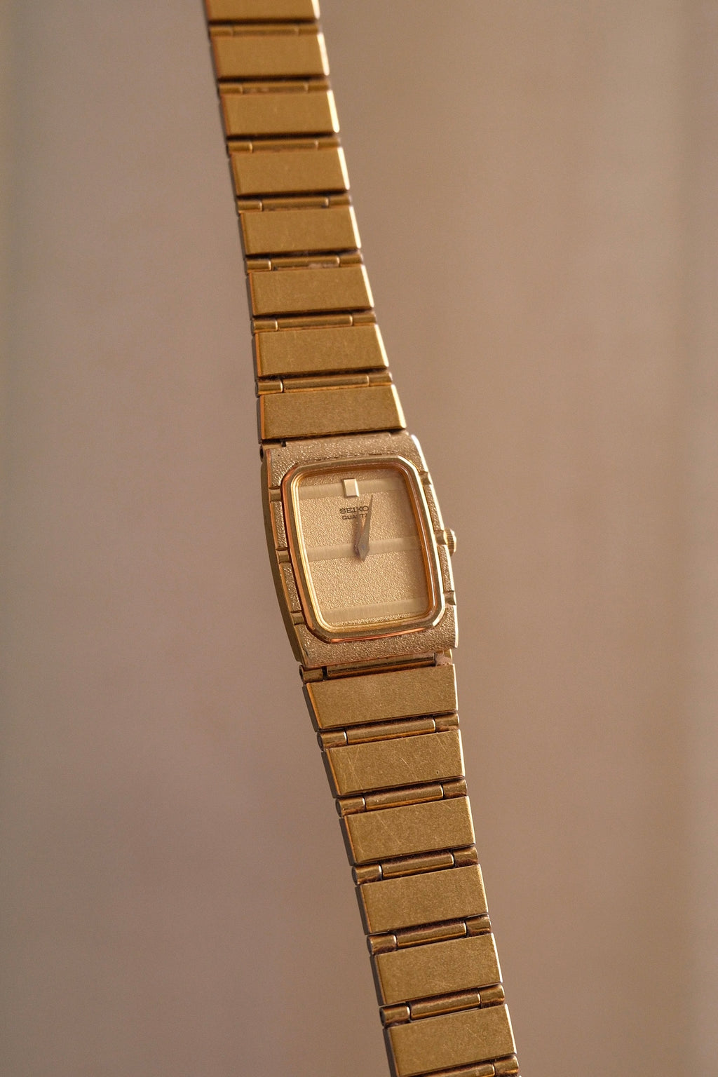 Rare Vintage 80s Gold Tank Seiko Ladies Quartz Watch
