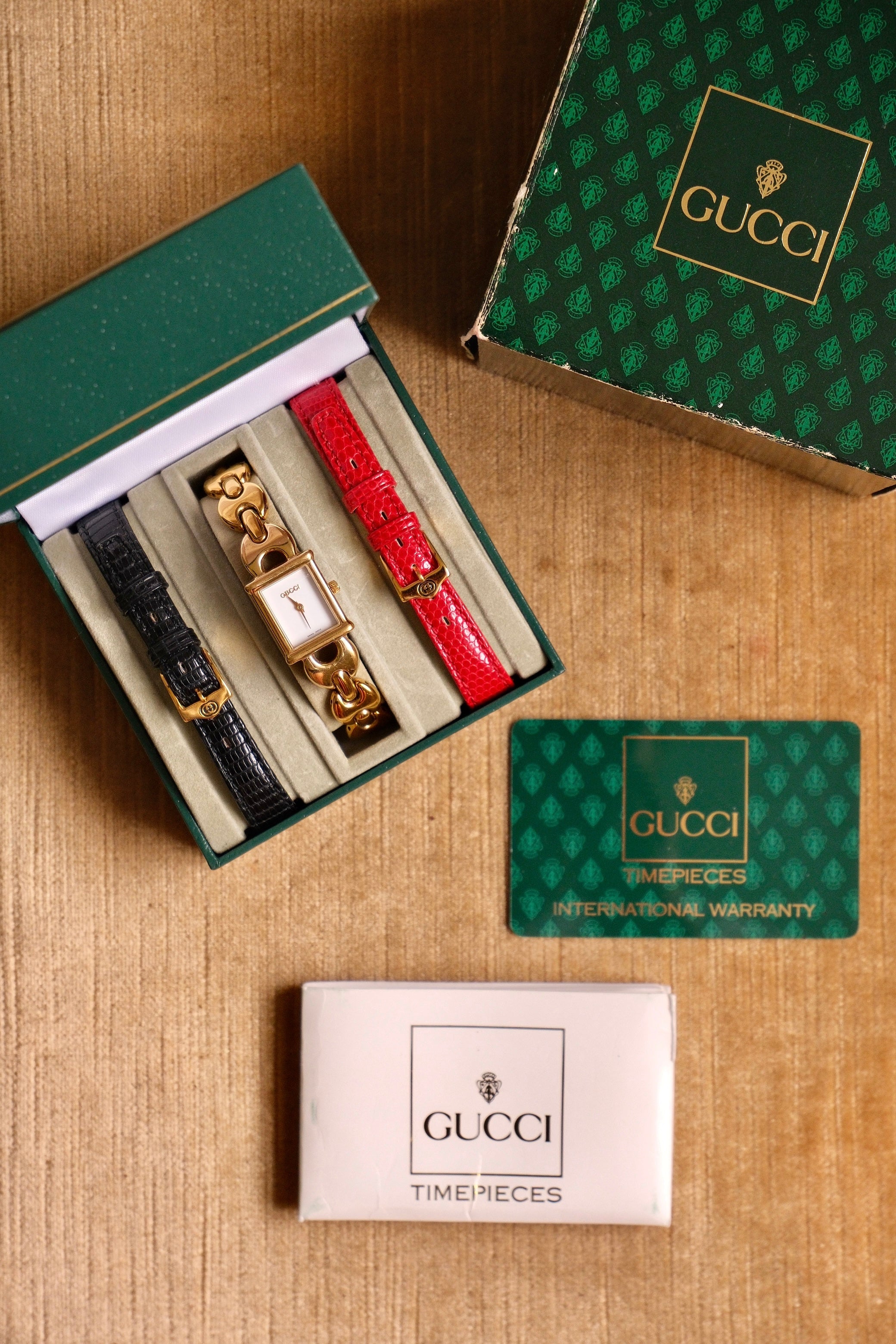 RARE FULL SET Vintage 1995 Gucci 1800L Watch Gold Plated Horsebit Bracelet Leather Straps, Quartz