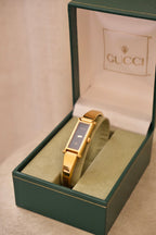 Vintage Ladies 1500L Gold Gucci Horsebit Watch with Black Dial in Box