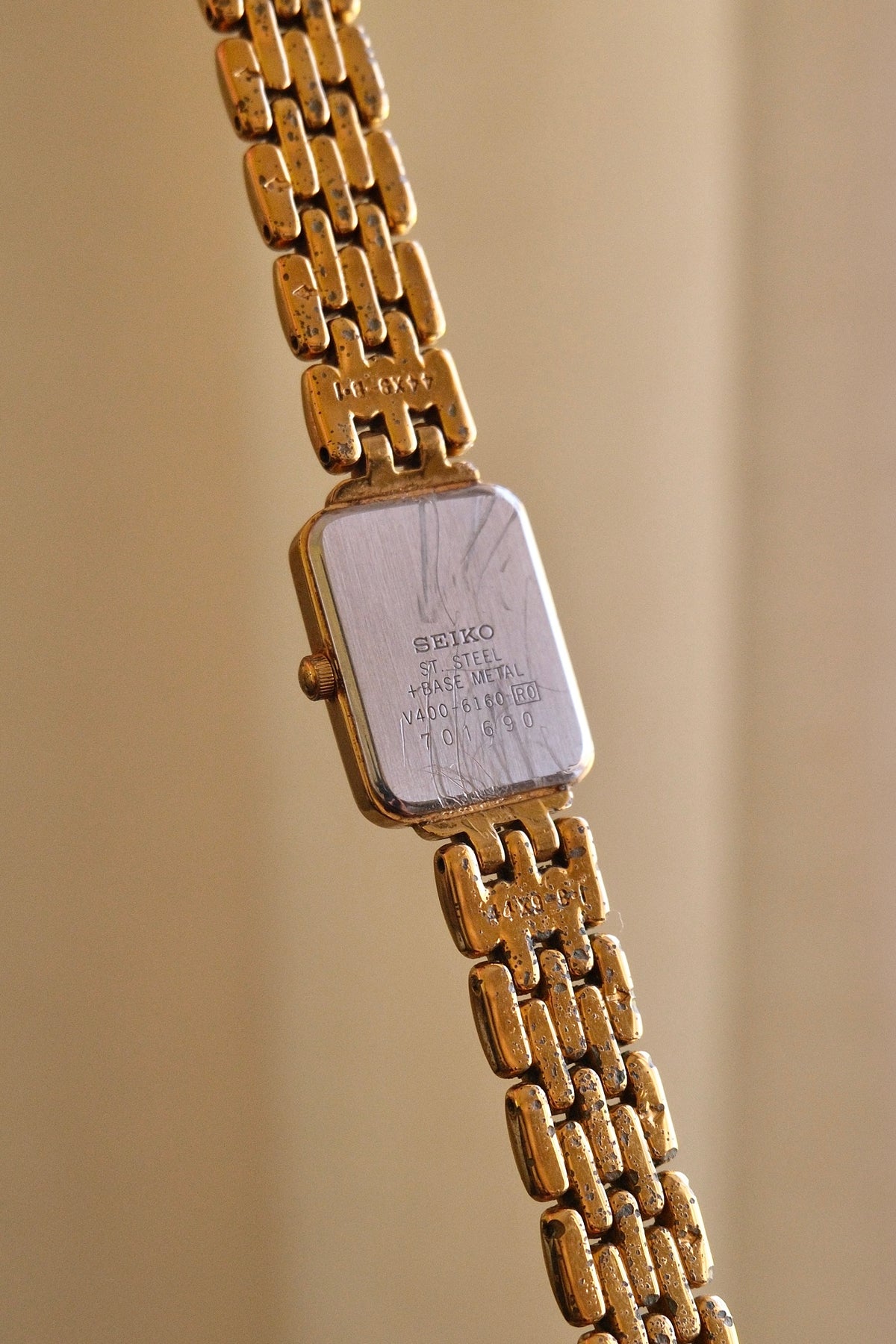 Vintage Ladies Seiko V400-6160  Quartz Watch, Gold Plated Link Bracelet Tank Style