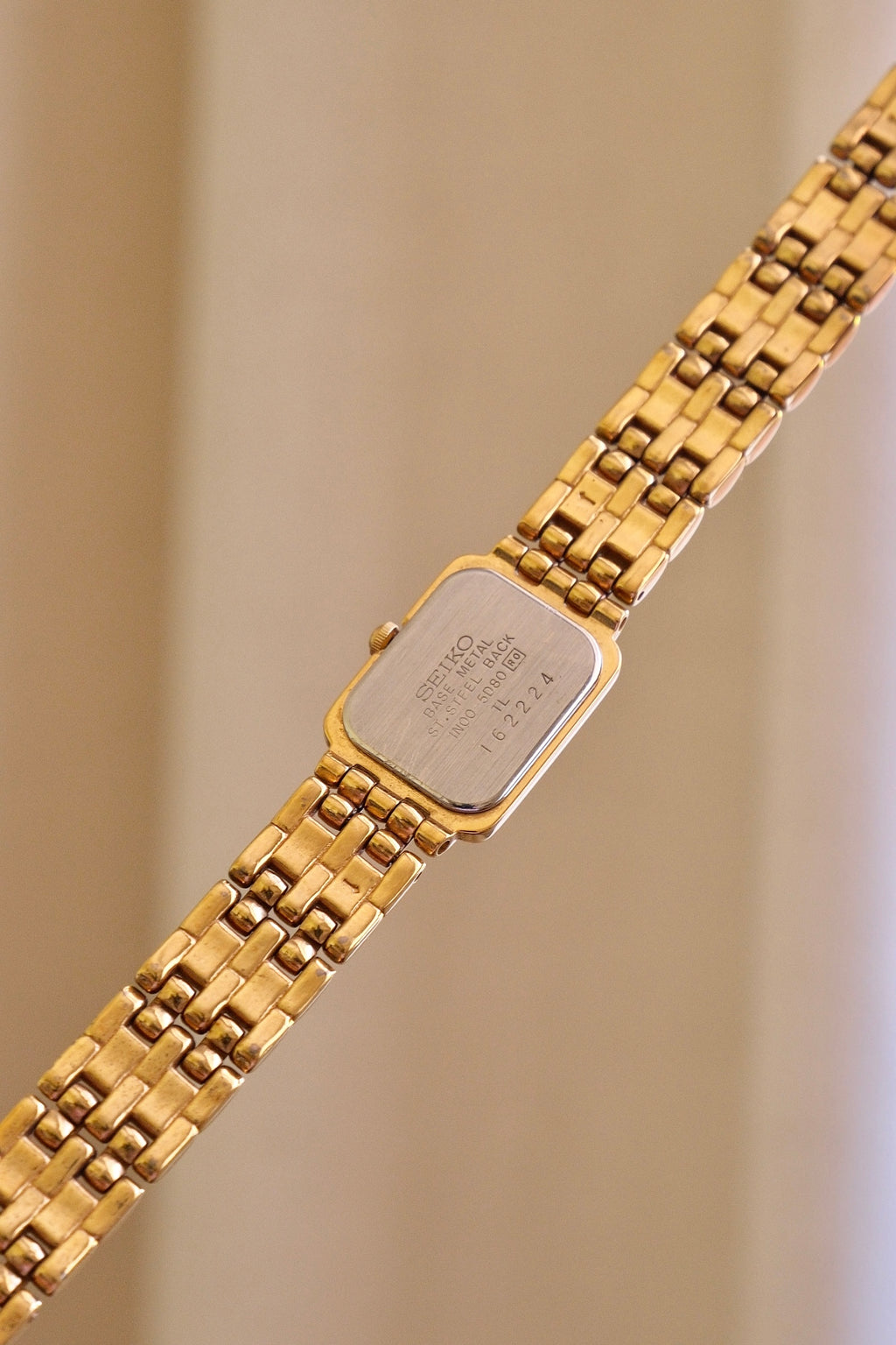 Vintage 90s Ladies Gold Sqaure Face Tank Seiko Watch Working