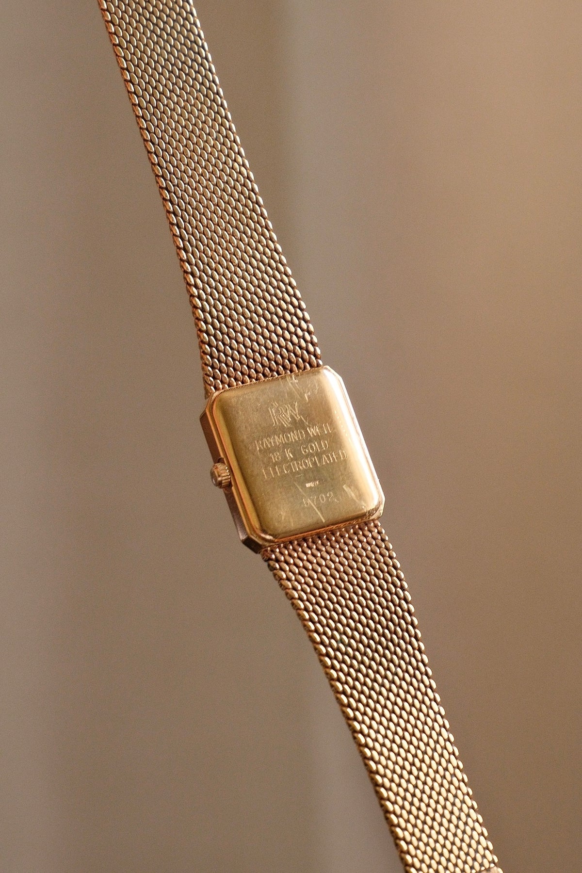 Vintage Raymond Weil Genève 5702 Ladies Watch 18K Gold Plated Quartz 1980s Swiss