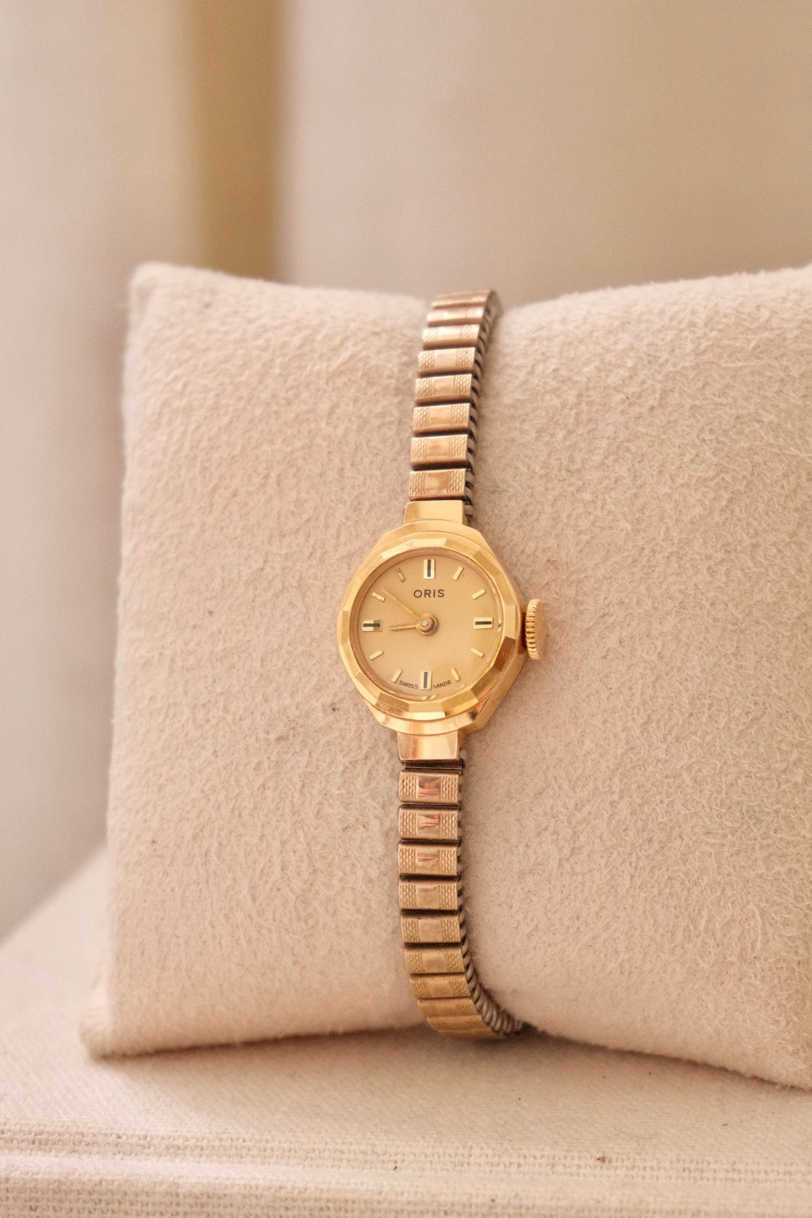 Vintage Ladies Oris Gold Plated Watch with a Stretch Band Manual Wind Working