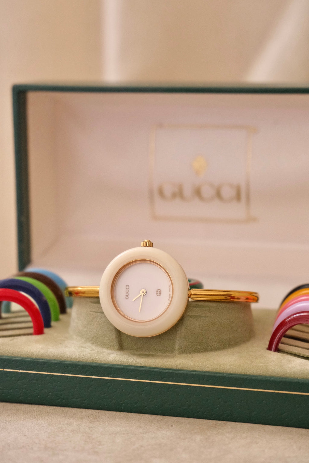RARE Vintage Gucci Interchangeable Bezel Watch FULL SET with Box Working