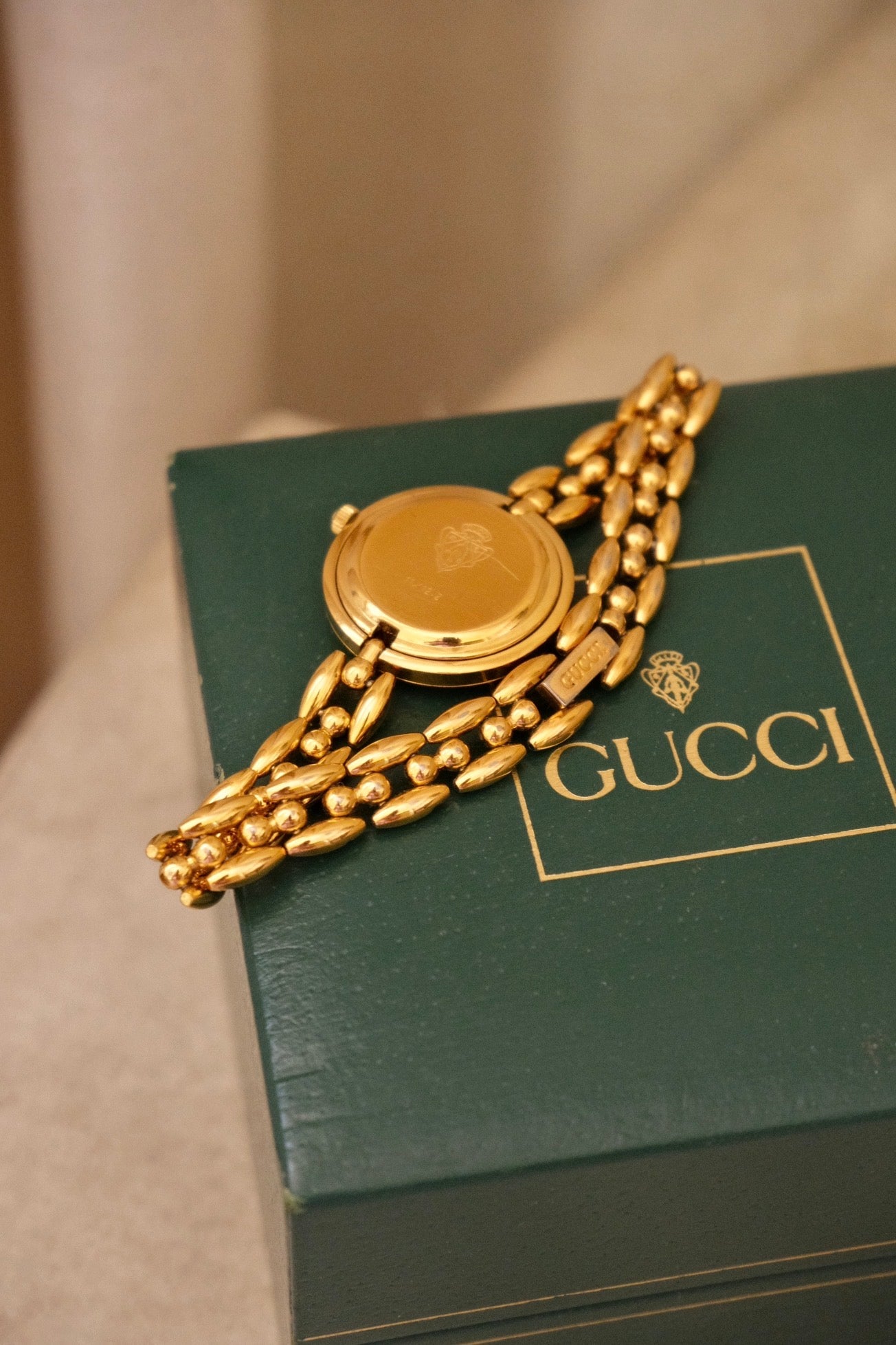 Vintage 1990 Gucci 11/12.2 Interchangeable Bezel Watch Gold Plated Swiss Ladies Watch Original Box
