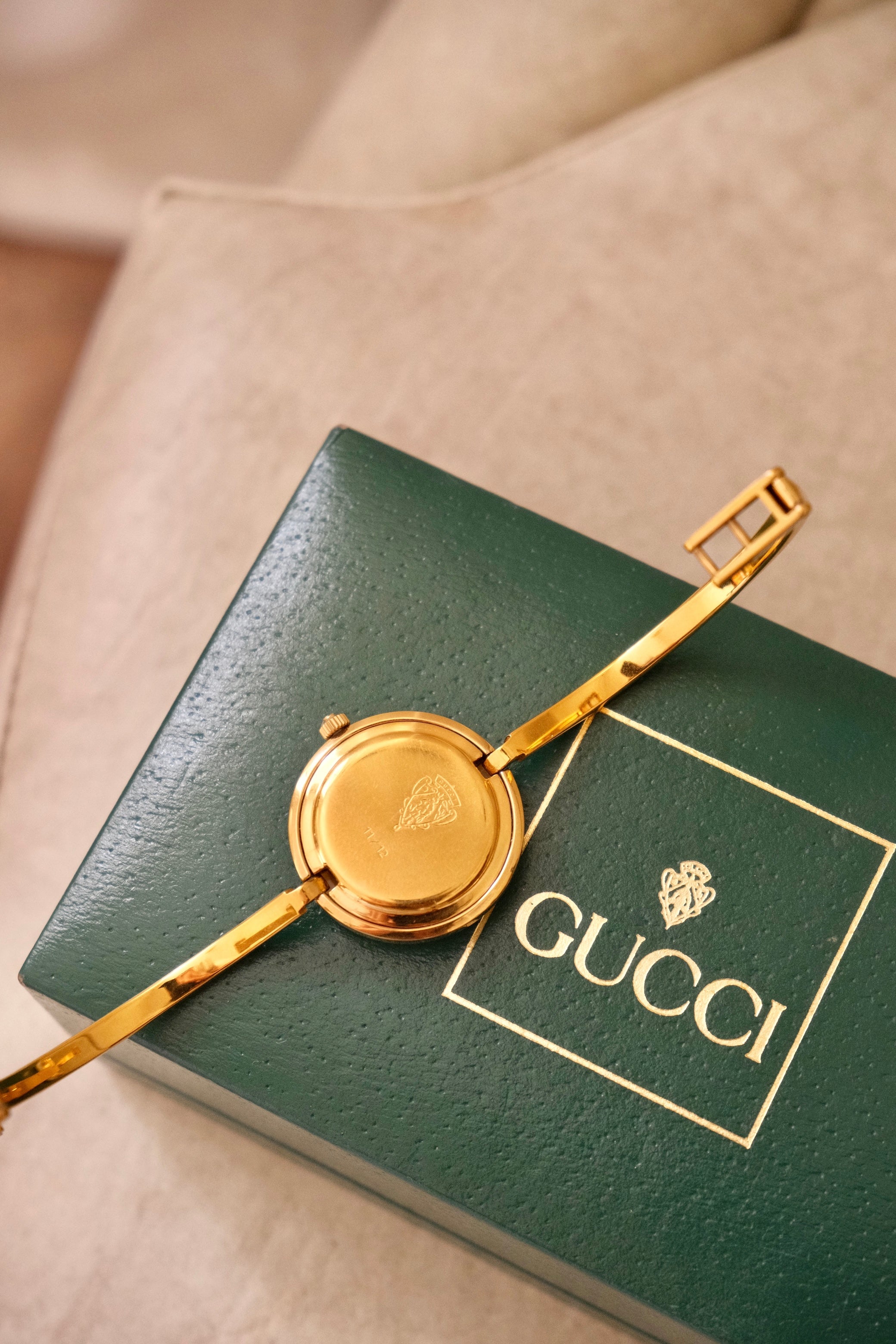 RARE Vintage Gucci Interchangeable Bezel Watch FULL SET with Box Working