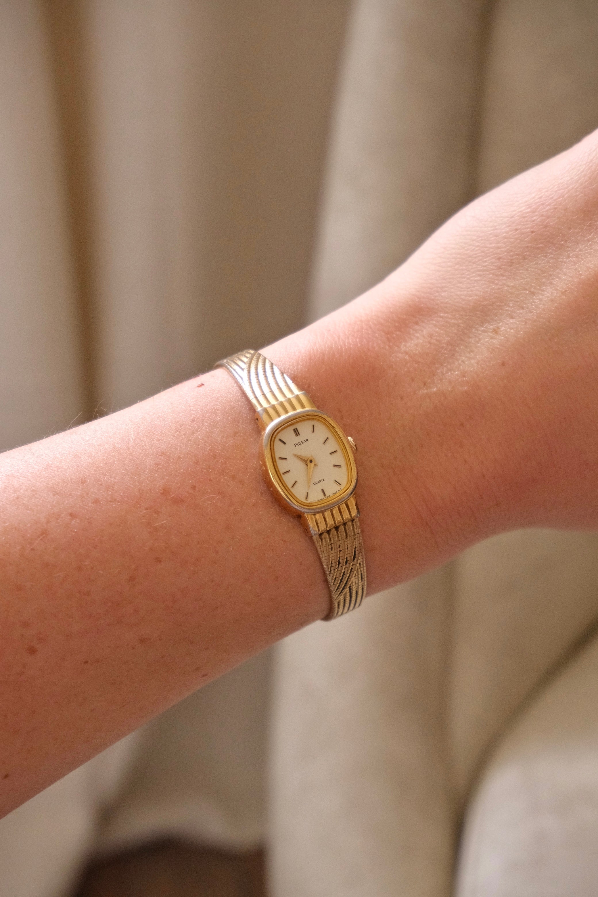 Vintage Ladies Gold Pulsar Watch Working
