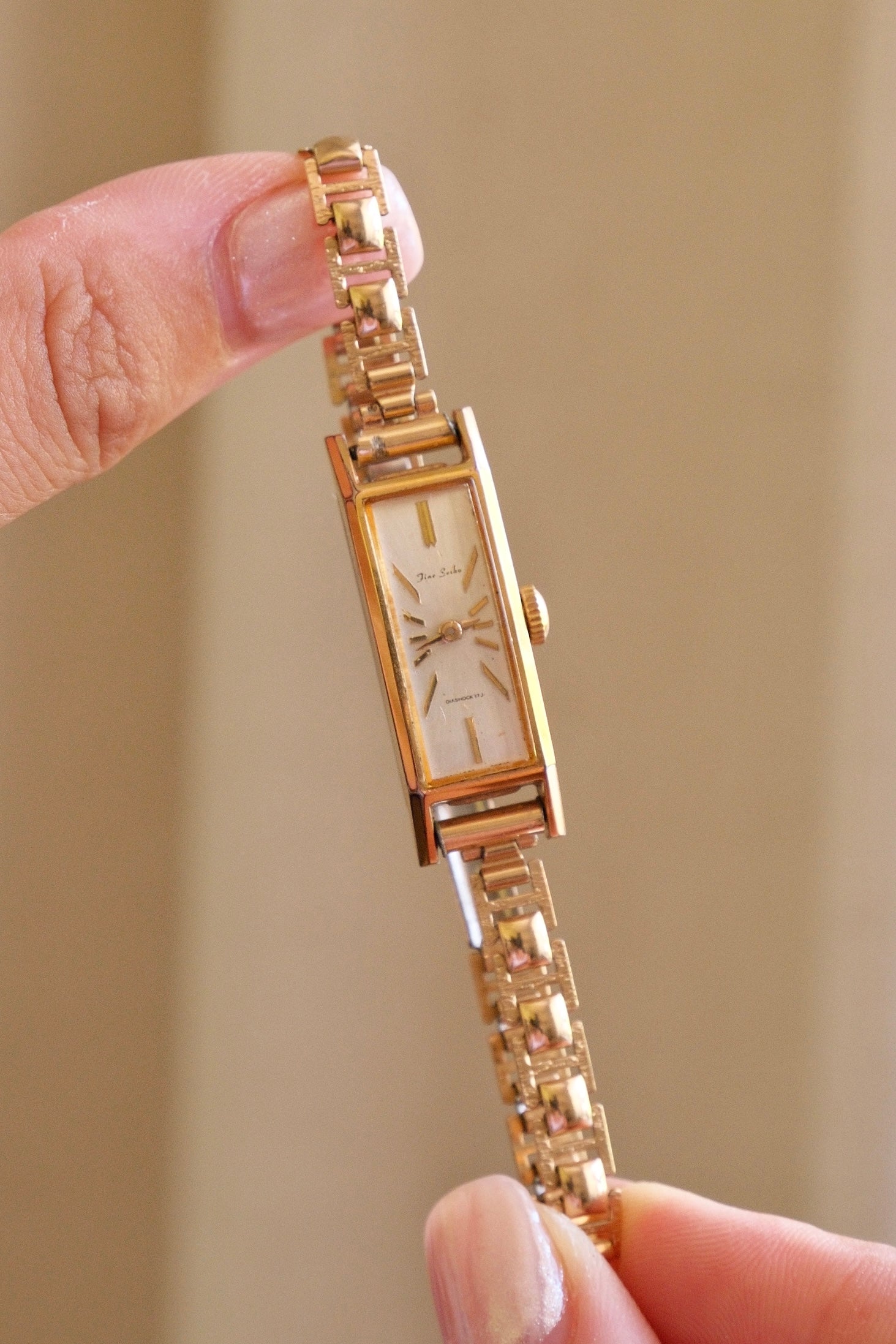 Vintage Fine Seiko Ladies Dress Watch 17 Jewels Diashock Hand Wound Gold Plated Rolled Gold Bracelet Rectangular 1950s 1960s Working