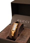 Vintage Ladies 1500L Gold Horsebit Gucci Watch in Box Working