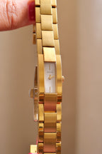Vintage Gucci 4600L Ladies Quartz Watch Gold Tone Rectangular White Dial